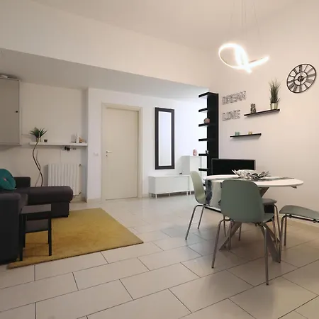 Joivy Charming Flat For 6 Near Park