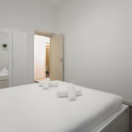 Joivy Charming Flat For 6 Near Park דירה *